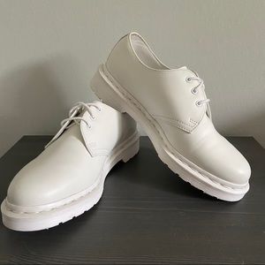 1461 MONO SMOOTH OXFORD DR. MARTENS (WOMENS)